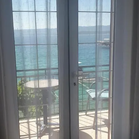 Stella Mare Lägenhet *