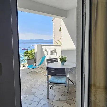 Stella Mare Apartment *
